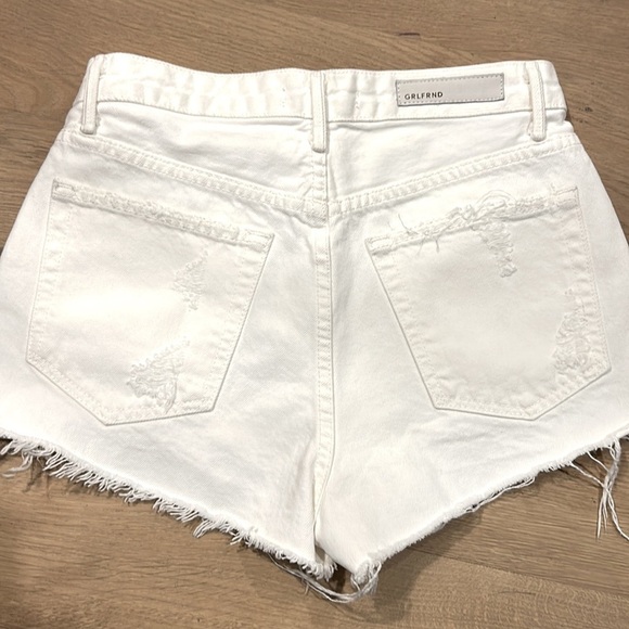 GRLFRND White Granada Denim shorts The Cindy Size 26 High Rise Distressed - Picture 9 of 11